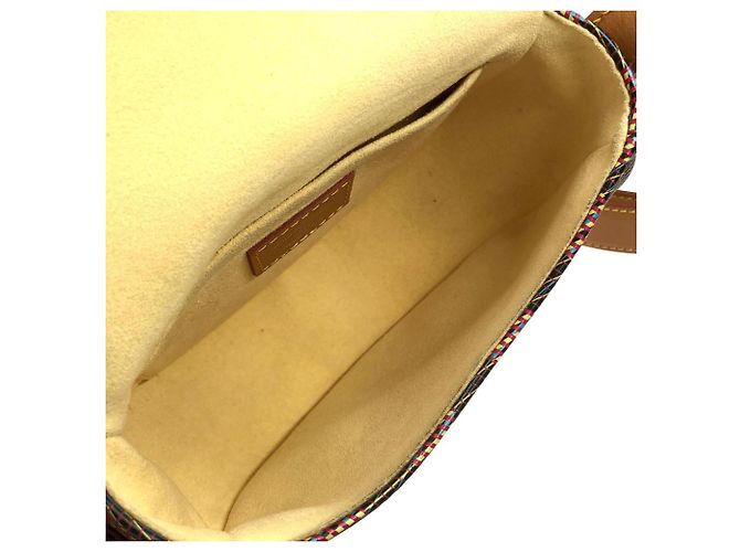 Borsa a tracolla Louis Vuitton Monogram LV Pop Tambourin M55460 Marrone Rosa - vista 6