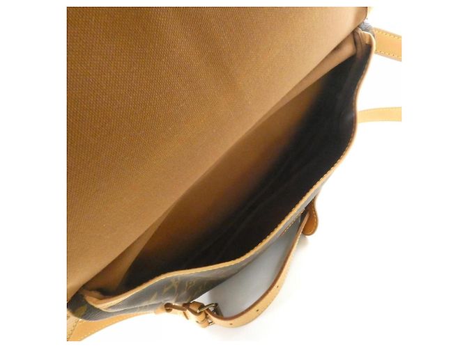 Borsa a Spalla Louis Vuitton Monogram Saumur Marrone - vista 7