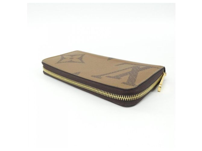 Portafoglio Zippy Monogram Giant Louis Vuitton Marrone - vista 3