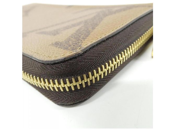 Portafoglio Zippy Monogram Giant Louis Vuitton Marrone - vista 4
