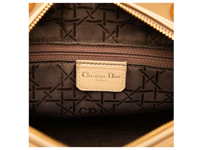 Dior Beige Medium Lambskin Cannage Lady Dior - vista 5