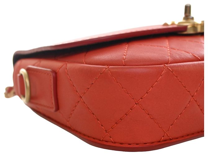 Chanel Rote gesteppte Kalbsleder Multi Pouching Flap und Münzbeutel - Ansicht 10