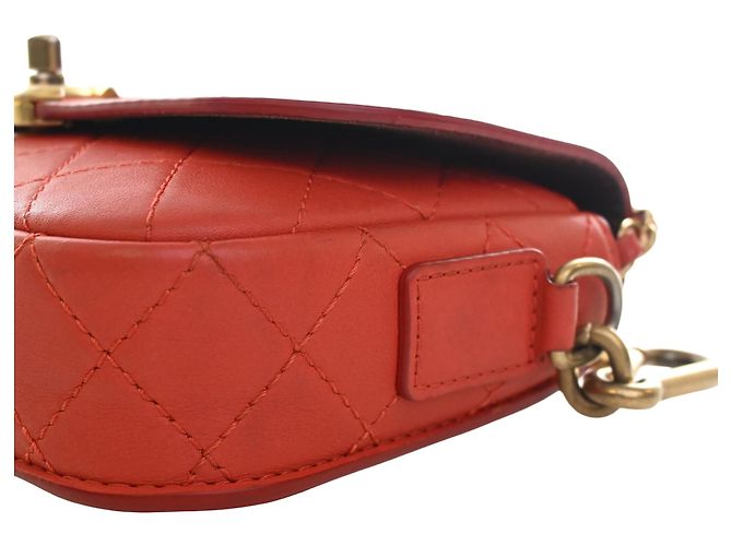 Chanel Rote gesteppte Kalbsleder Multi Pouching Flap und Münzbeutel - Ansicht 9