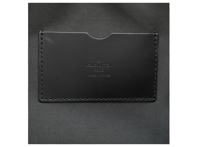 Louis Vuitton Nero Taiga Pegase 45 - vista 5