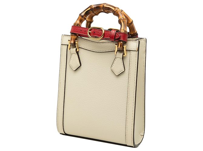 Bolsa Gucci Diana Mini em couro de bezerro branco com alça de bambu Cru - vista 2