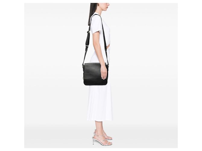 Louis Vuitton Andrei in Taiga nero - vista 6