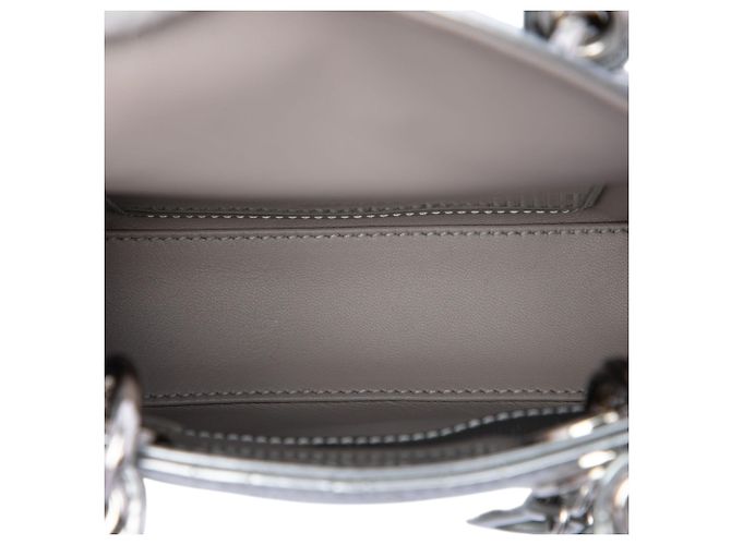 Dior Silver Micro Metallizzato Vernice Cannage Bear Lady Dior Argento - vista 4