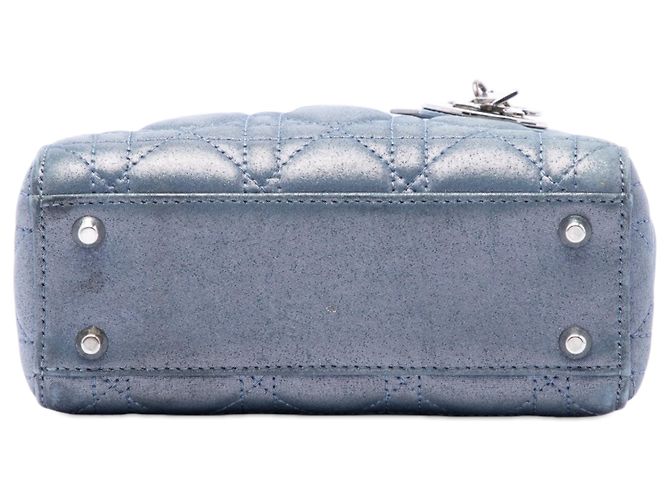 Lady Dior Cannage in agnello iridescente blu mini - vista 3