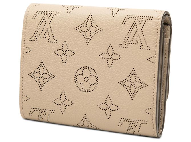 Louis Vuitton Beige Monogram Mahina Iris Compact Wallet - Ansicht 2