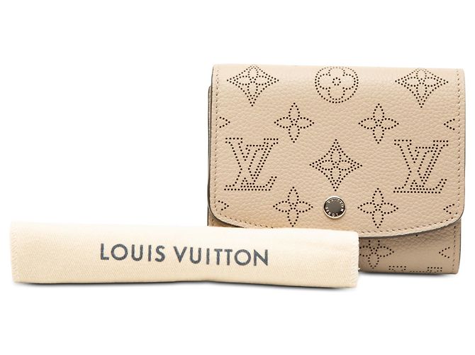 Louis Vuitton Beige Monogram Mahina Iris Compact Wallet - Ansicht 7