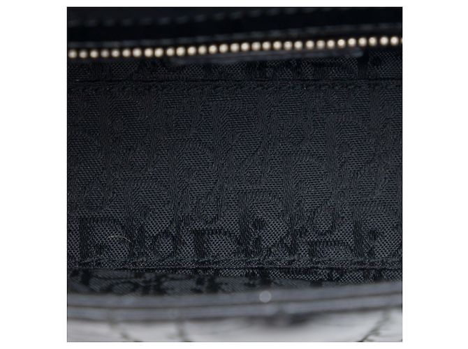 Lady Dior Mini in vernice nero cannage - vista 4