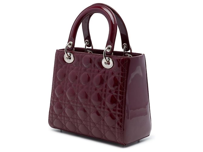 Lady Dior Cannage in vernice rosso misura Medium Bordò - vista 2