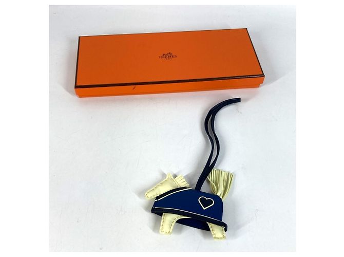 Hermès Hermes Cheval Rodeo Robeo Coeur PM Accessorio per borsa e portachiavi Blu Giallo - vista 11