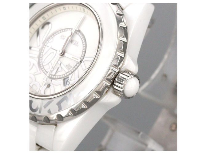 Chanel J12 Graffiti 33mm Keramik Quarz Uhr - Ansicht 3