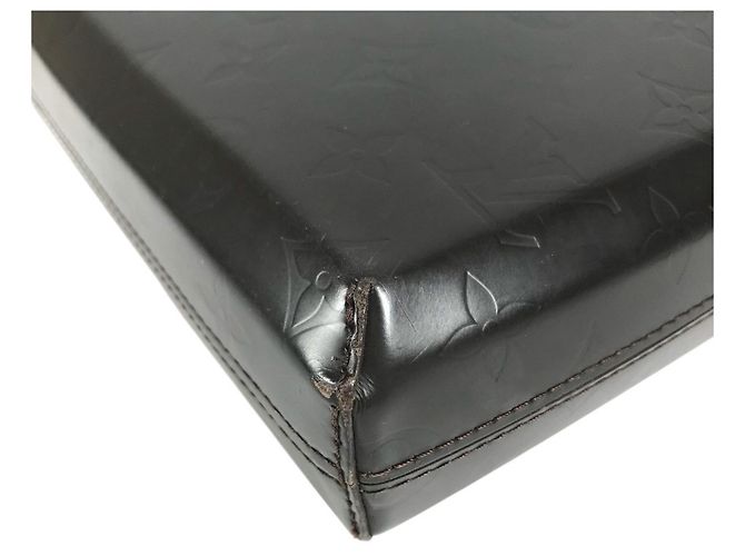 Borsa a tracolla Louis Vuitton Monogram Glacé Bobby Pochette Marrone - vista 10