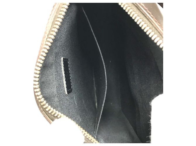 Borsa a tracolla Louis Vuitton Monogram Glacé Bobby Pochette Marrone - vista 13