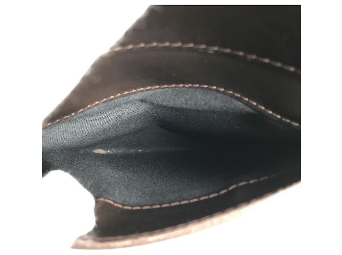 Borsa a tracolla Louis Vuitton Monogram Glacé Bobby Pochette Marrone - vista 14
