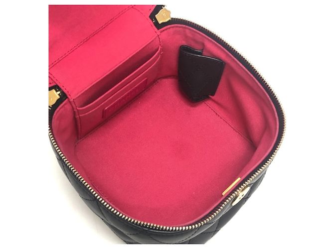 Chanel AS3228 Matelassé Coco Mark 2-Way Vanity Bag Nero - vista 13