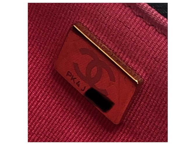 Chanel AS3228 Matelassé Coco Mark 2-Way Vanity Bag Nero - vista 17