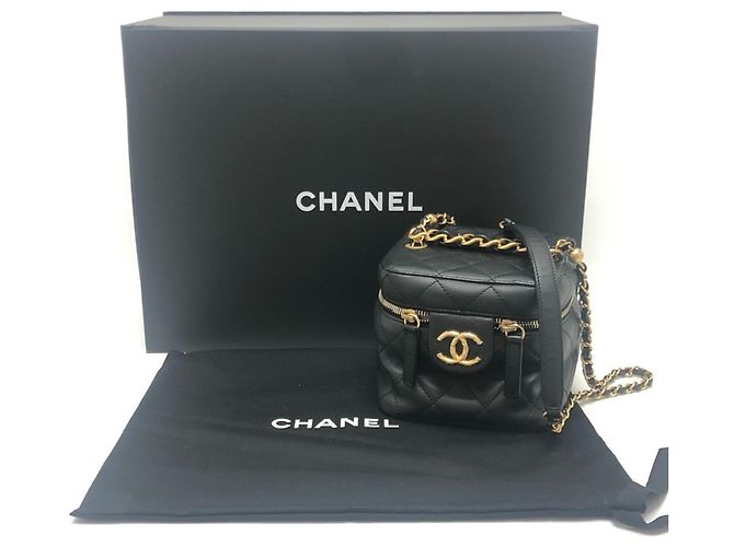 Chanel AS3228 Matelassé Coco Mark 2-Way Vanity Bag Nero - vista 18