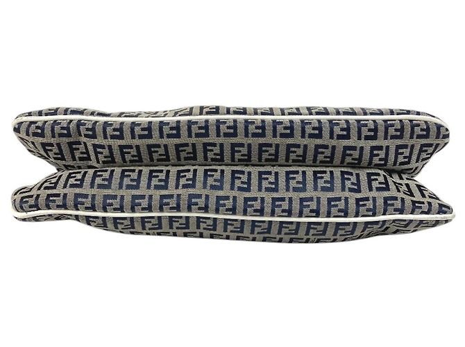 Borsa Fendi Zucchino Logo Flap Bag Bianco Blu navy - vista 5