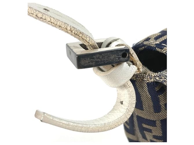Borsa Fendi Zucchino Logo Flap Bag Bianco Blu navy - vista 8