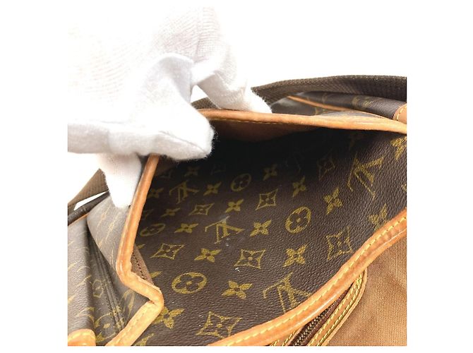 Borsa a tracolla Louis Vuitton Monogram Gibecière GM Flap Marrone Monogramma - vista 17