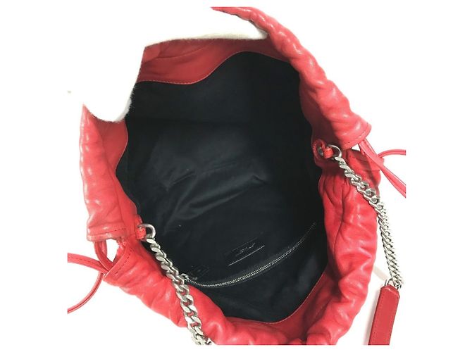 Borsa a tracolla Teddy Studded Logo Heart con catena Yves Saint Laurent Rosso - vista 12