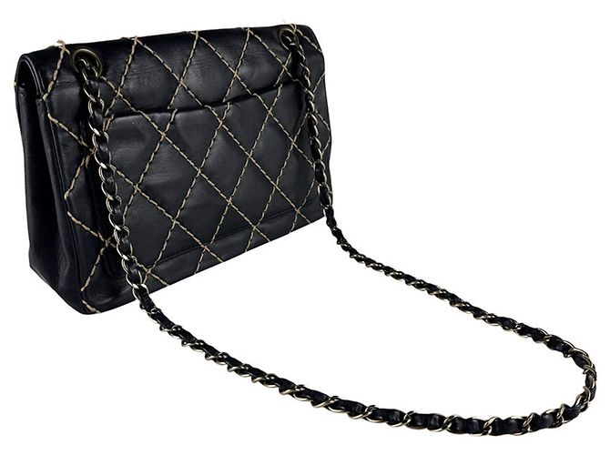 Borsa a tracolla in pelle Chanel Wild Stitch Nero Beige - vista 10