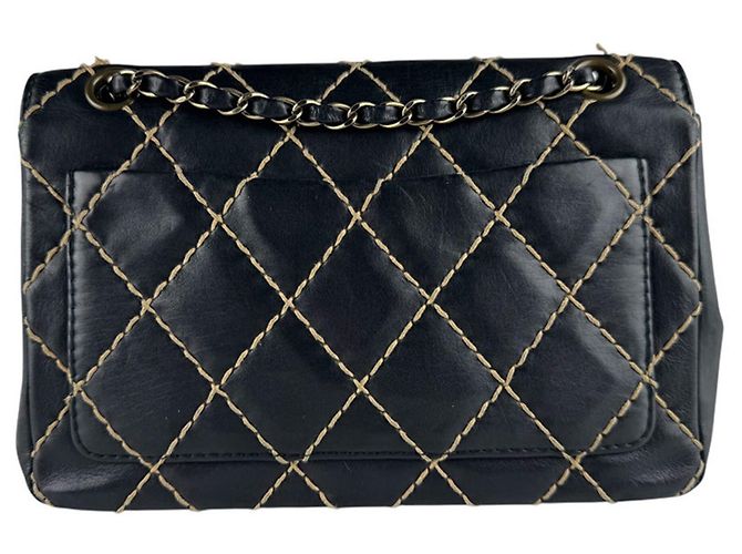 Borsa a tracolla in pelle Chanel Wild Stitch Nero Beige - vista 3