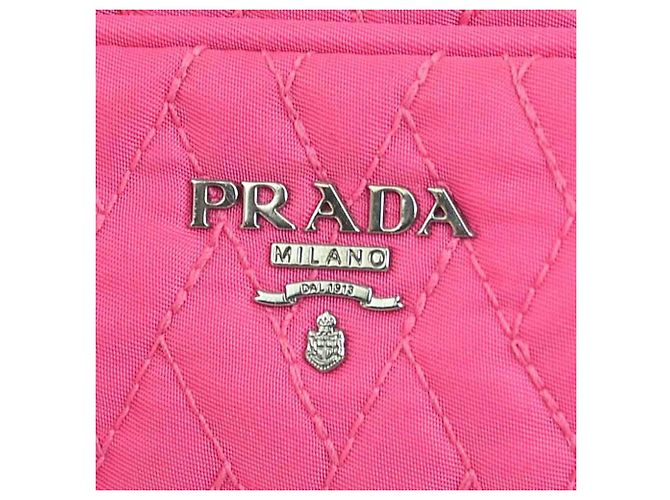 Borsa a tracolla in nylon rosa Prada - vista 14
