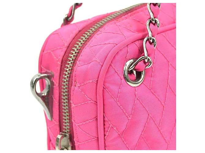 Borsa a tracolla in nylon rosa Prada - vista 6