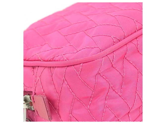 Borsa a tracolla in nylon rosa Prada - vista 7
