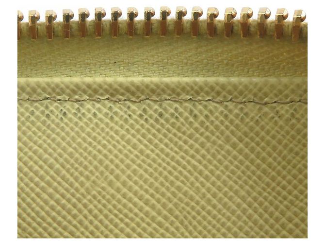 Cartera larga de cuero amarillo Prada - vista 5