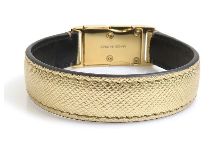 Bracciale Charm Prada in pelle e metallo dorato D'oro - vista 4