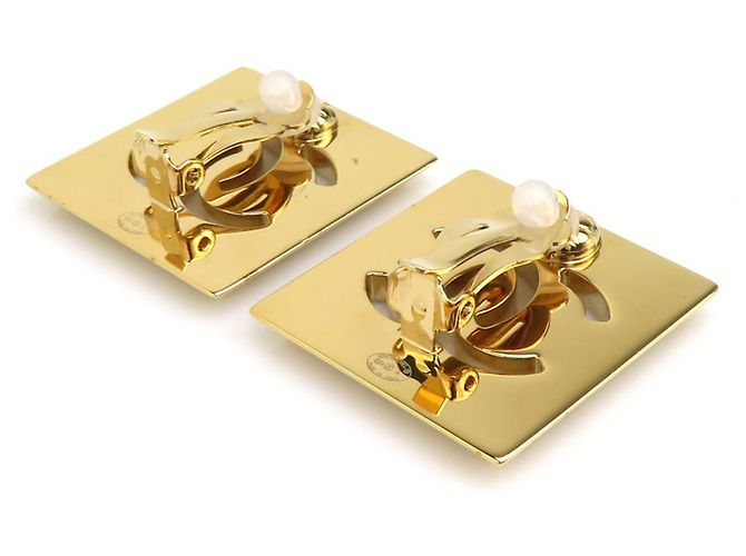 Timeless Orecchini a clip Chanel Black and Gold Nero D'oro - vista 4