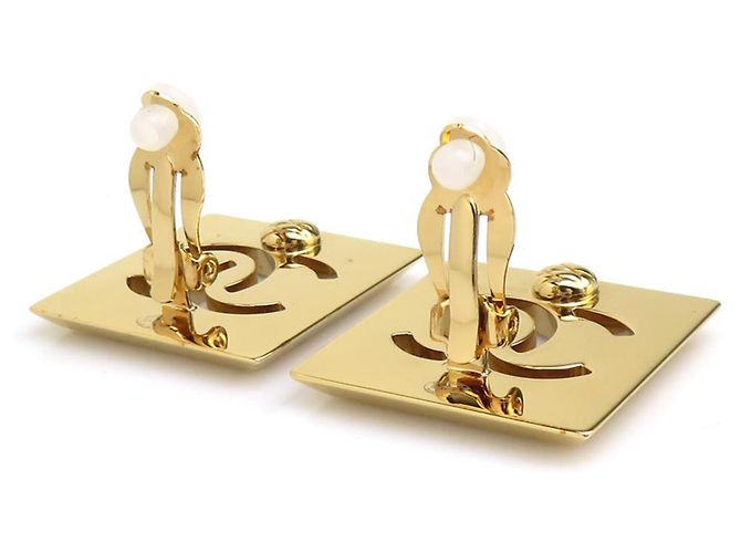Timeless Orecchini a clip Chanel Black and Gold Nero D'oro - vista 6