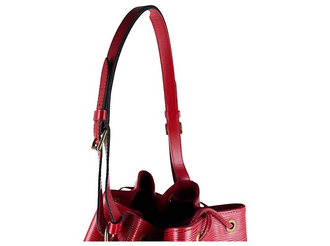 Borsa a tracolla in pelle Epi Louis Vuitton Rosso - vista 10