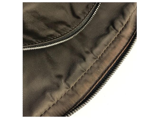 Louis Vuitton M93620 Damier Geant Acrobat Marsupio Nero - vista 14