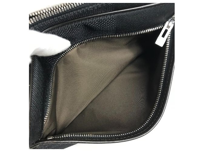 Louis Vuitton M93620 Damier Geant Acrobat Marsupio Nero - vista 15