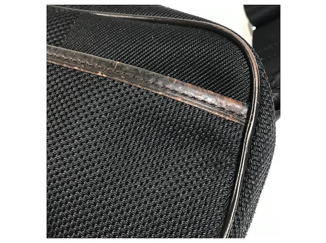 Louis Vuitton M93620 Damier Geant Acrobat Marsupio Nero - vista 9