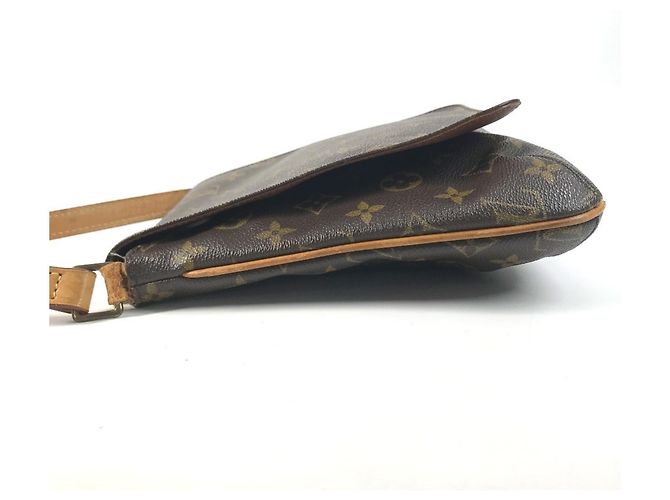 Borsa lunga Louis Vuitton Monogram Musette Salsa Marrone - vista 4