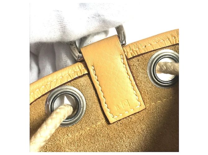 Borsa a tracolla in pelle Taurillon Clemence Hermès Beige Giallo - vista 14