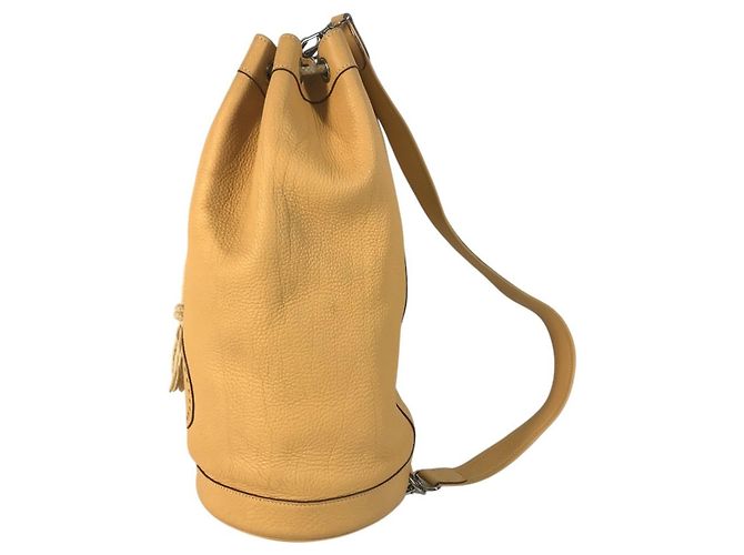 Borsa a tracolla in pelle Taurillon Clemence Hermès Beige Giallo - vista 3