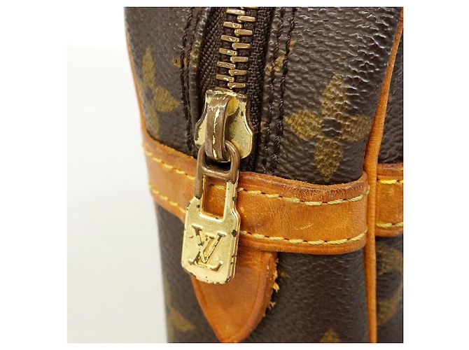 Clutch Louis Vuitton Monogram Compiegne 23 Marrone - vista 9