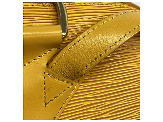 Louis Vuitton Jaune Epi Leather Backpack Yellow - view 7