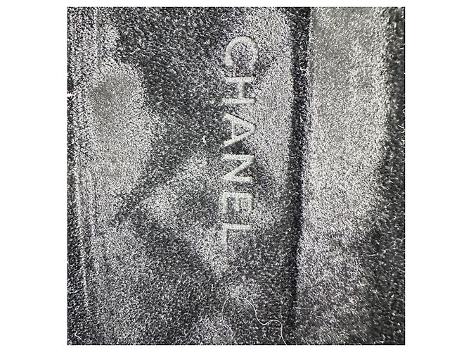 Timeless Chanel Rundbrille aus schwarzem Metall mit Gradient-Kristallen - Ansicht 14