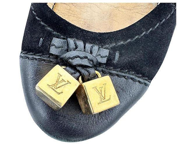 Bailarinas Louis Vuitton Monogram Cube Accent en ante negro - vista 8