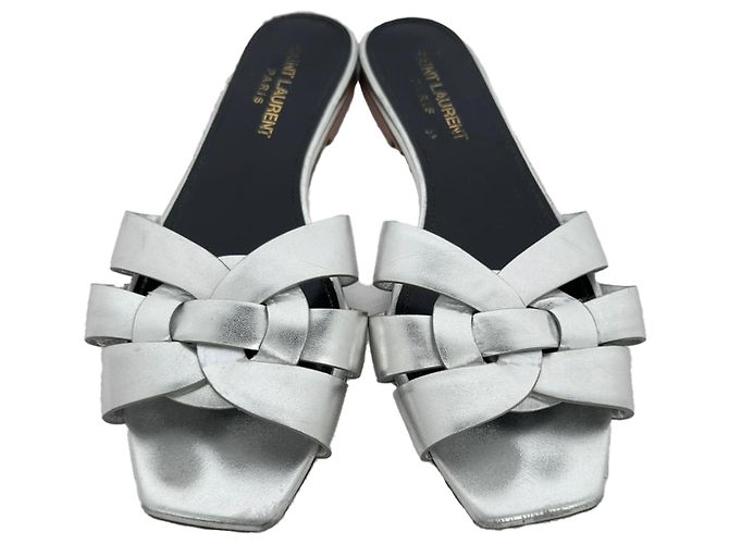 Sandali Tribute Saint Laurent in pelle metallizzata intrecciata argento Metallico - vista 4