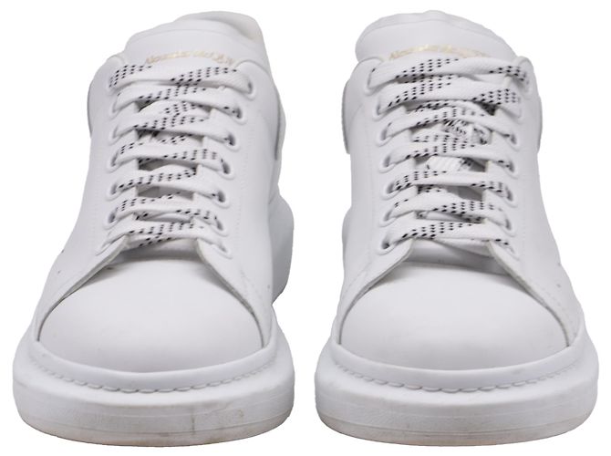 Sneakers Oversized Platform Alexander McQueen in pelle bianca Bianco Crudo - vista 2